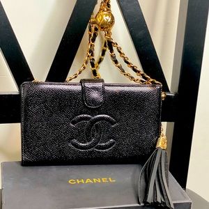 Classic Authentic Chanel WOC with Gorgeous chain🌺